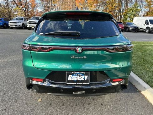 New 2025 Alfa Romeo Tonale image 7