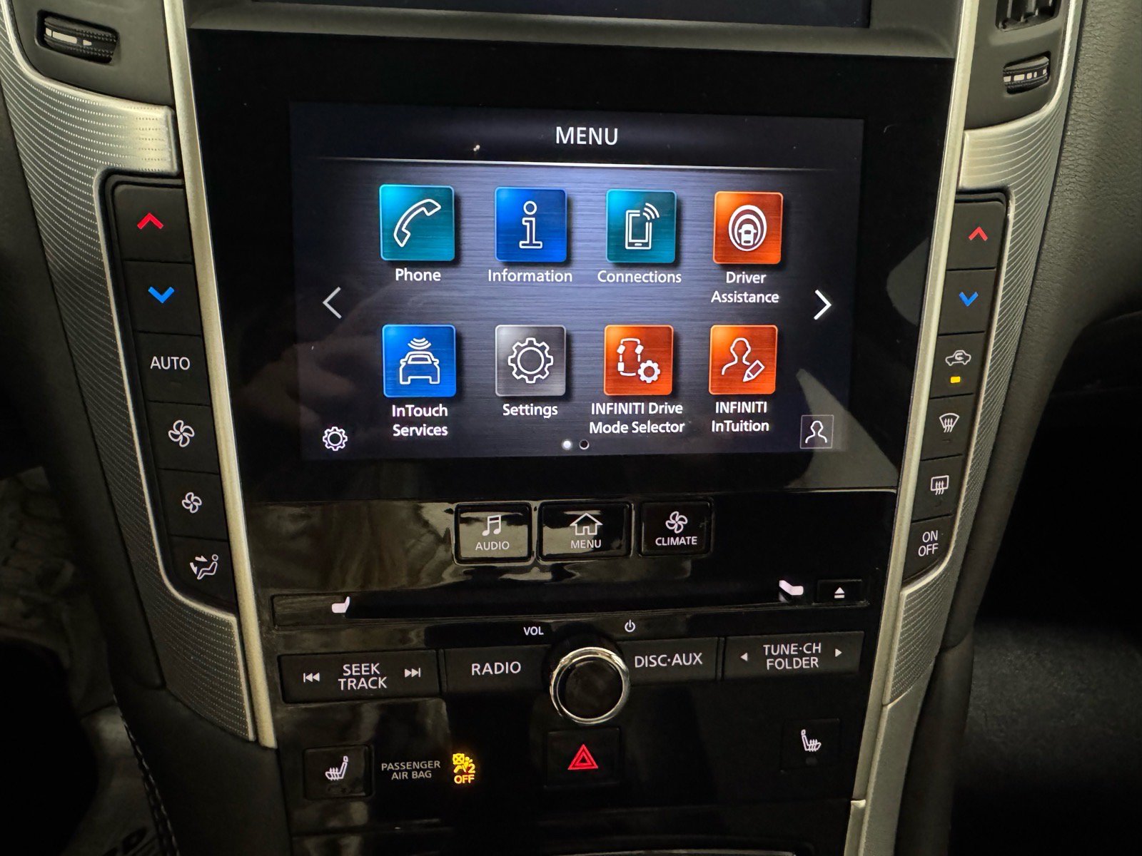 Used 2024 INFINITI Q50 Luxe AWD/4WD image 24