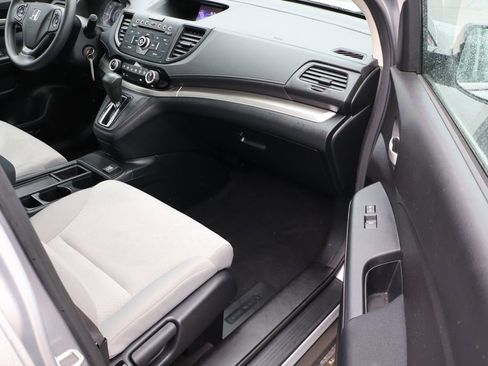 Used 2016 Honda CR-V LX image 37