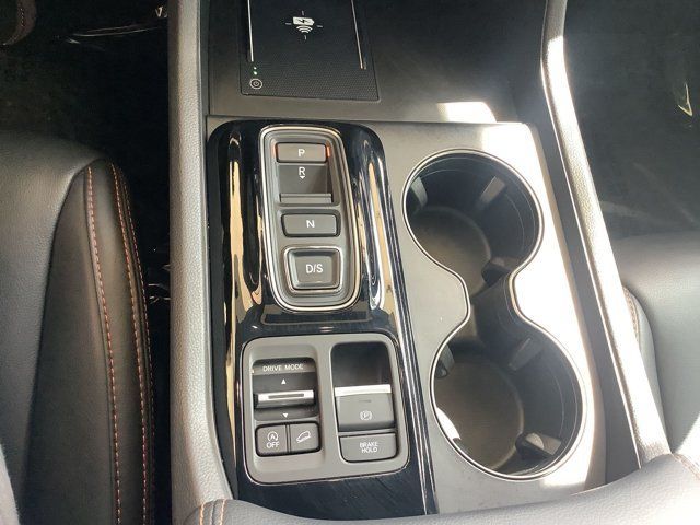 Used 2024 Honda Pilot TrailSport image 16