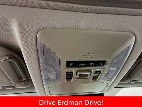 Used 2021 Toyota RAV4 XLE Premium FWD image 18