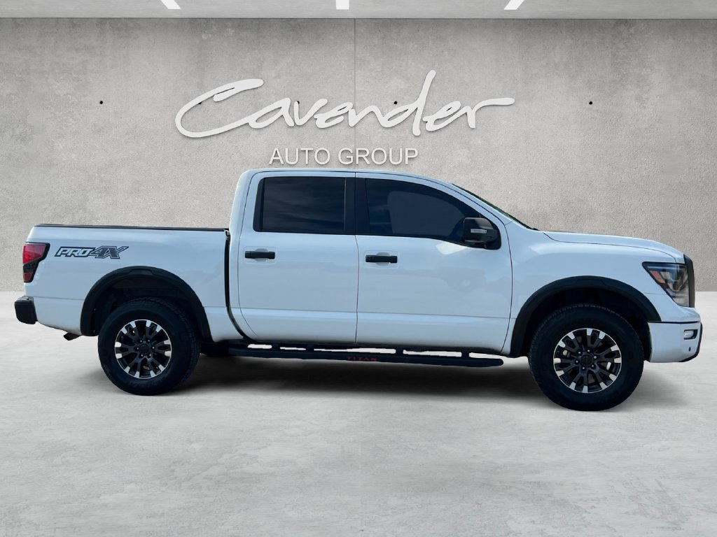 Used 2024 Nissan Titan PRO-4X w/ Pro-4x Convenience Package AWD/4WD image 17