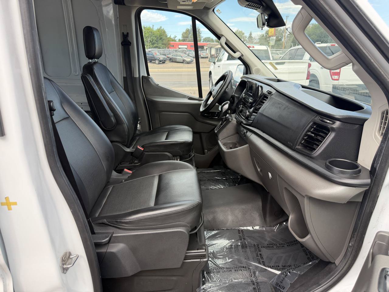 Used 2020 Ford Transit 250 Medium Roof RWD image 29