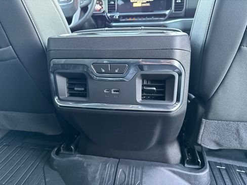 New 2026 GMC Sierra 1500 SLT w/ SLT Premium Plus Package image 19