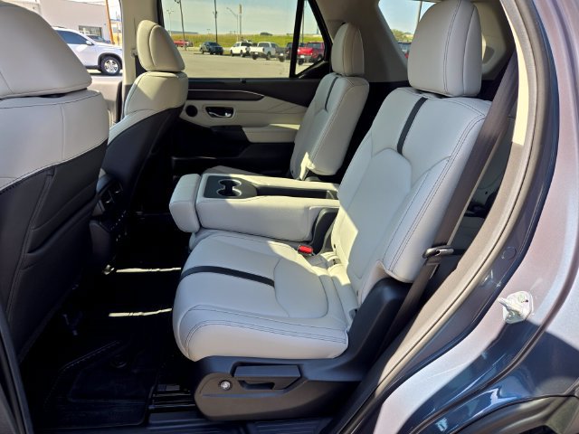 New 2026 Honda Pilot Touring image 6