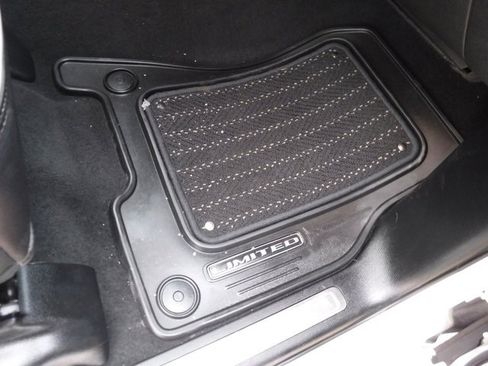 Used 2019 RAM 1500 Limited image 27