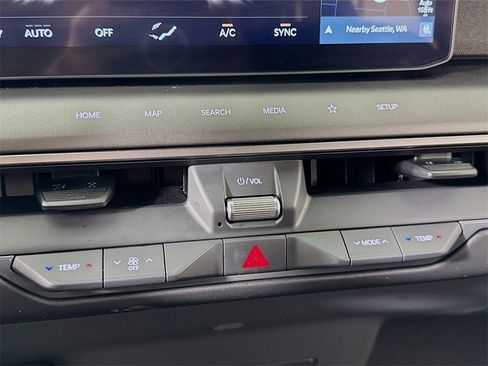 Used 2024 Kia EV9 Light Long Range image 20