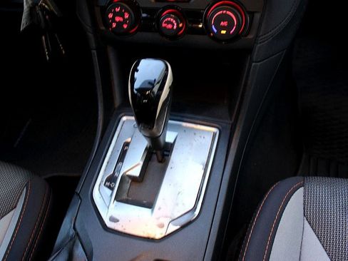 Used 2019 Subaru Crosstrek 2.0i Premium image 23