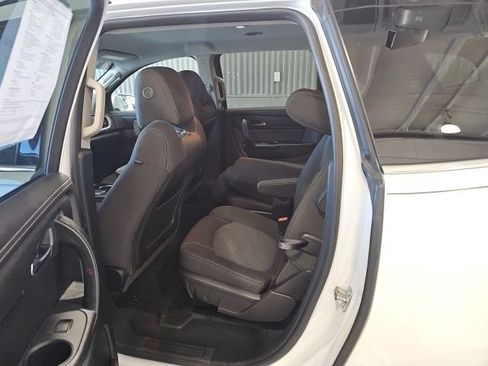 Used 2017 Chevrolet Traverse LT AWD/4WD image 12