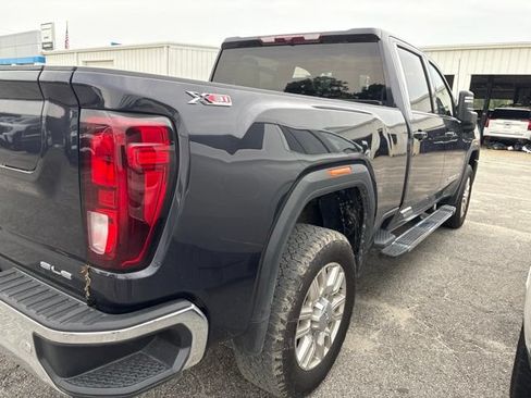 Used 2024 GMC Sierra 2500 SLE w/ SLE Value Package; AWD/4WD image 7