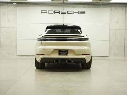New 2026 Porsche Cayenne GTS AWD/4WD image 6