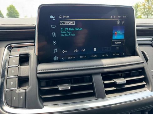 Used 2024 Chevrolet Tahoe LT AWD/4WD image 21