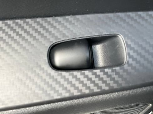 Used 2024 Nissan Sentra S FWD image 32