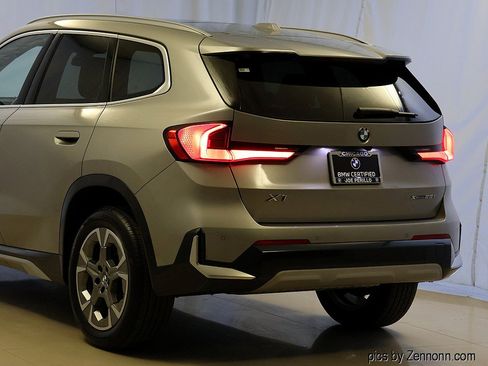 Used 2024 BMW X1 xDrive28i w/ Convenience Package AWD/4WD image 8