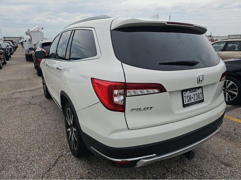 Used 2019 Honda Pilot Touring image 4