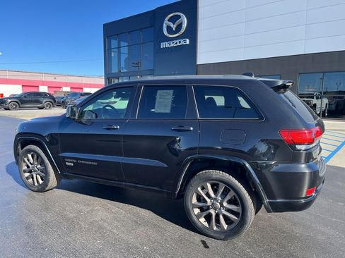 Used 2016 Jeep Grand Cherokee Limited 75th Anniversary image 3