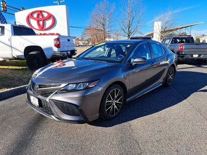 Used 2023 Toyota Camry SE