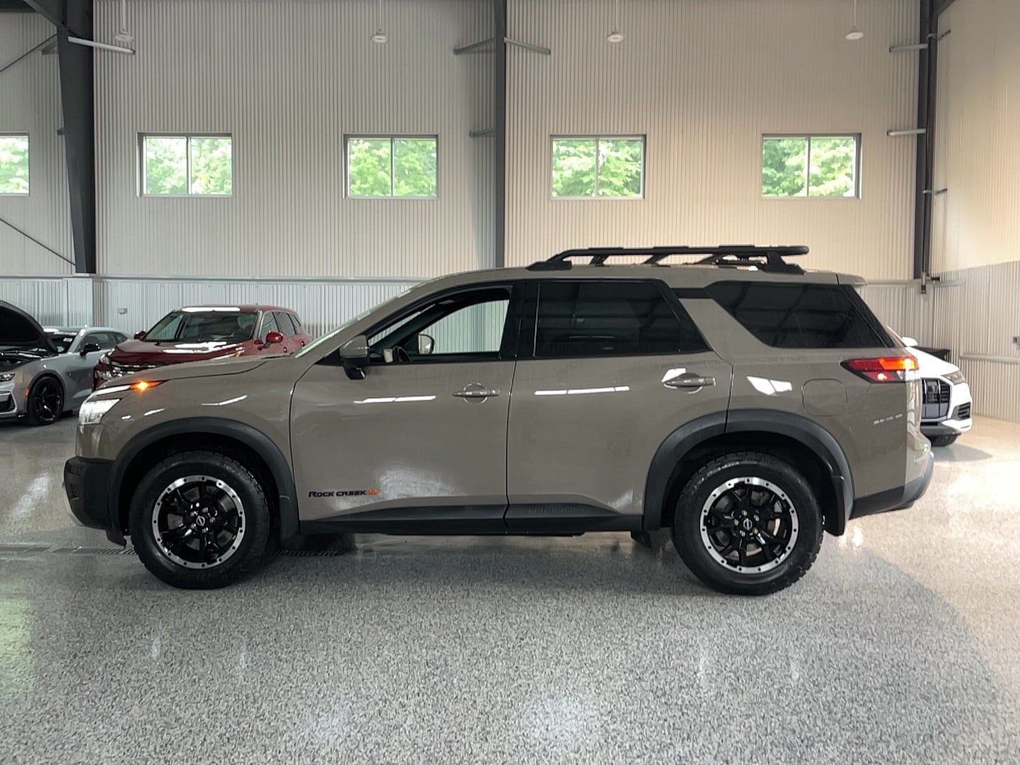 Used 2025 Nissan Pathfinder Rock Creek AWD/4WD image 4