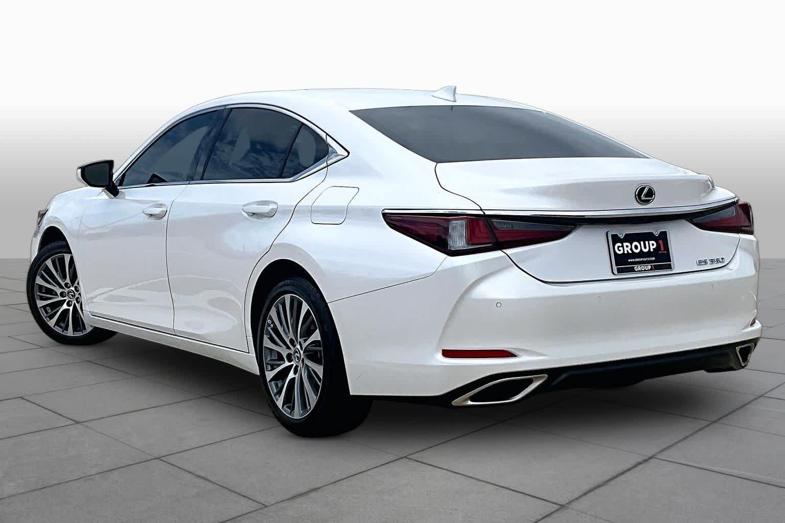 Used 2020 Lexus ES 350 w/ Premium Package FWD image 12