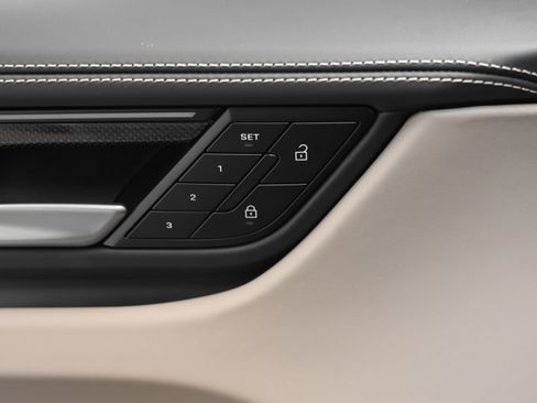 New 2025 Porsche Macan Turbo Electric image 36