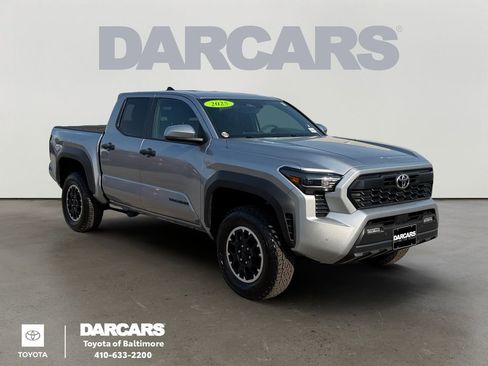 Used 2025 Toyota Tacoma TRD Off-Road w/ TRD Off Road Upgrade Package image 1