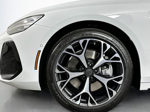 New 2026 Audi A6 Premium Plus image 11