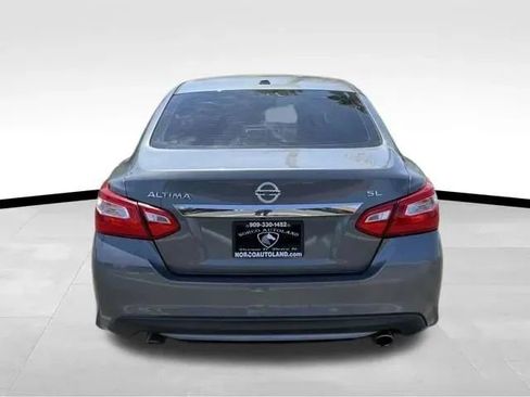 Used 2017 Nissan Altima 2.5 SL FWD image 5
