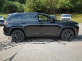 Used 2023 Jeep Grand Cherokee Altitude image 2