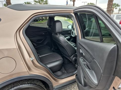 Used 2019 Buick Encore Preferred w/ Safety Package image 19