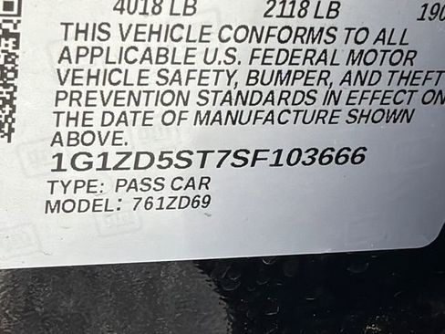 Used 2025 Chevrolet Malibu LT FWD image 32