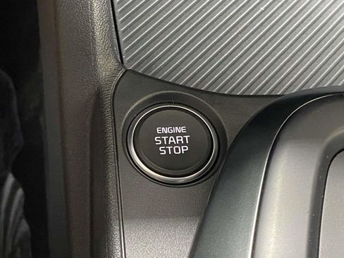 New 2026 Kia K4 LXS image 30