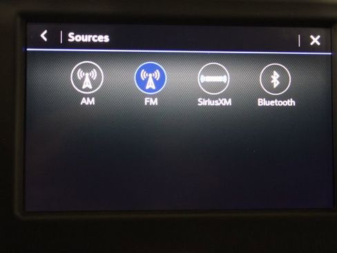 Used 2021 Chevrolet Equinox LT image 46