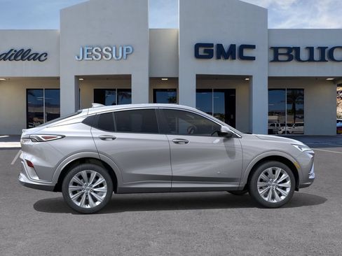 New 2026 Buick Envista Sport Touring FWD image 5
