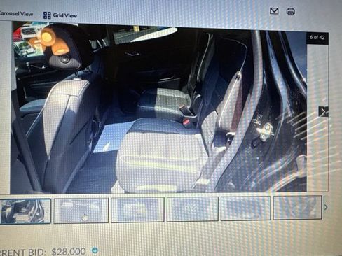 Used 2023 GMC Acadia Denali w/ Denali Technology Package AWD/4WD image 5