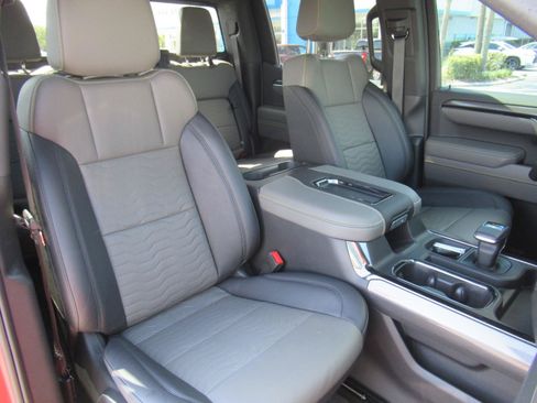 Used 2022 Chevrolet Silverado 1500 ZR2 AWD/4WD image 14