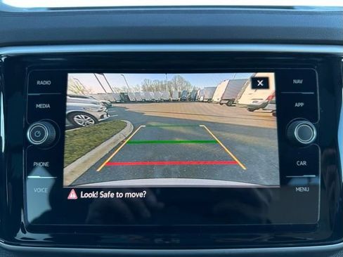 Used 2023 Volkswagen Atlas Cross Sport SEL Premium R-Line image 22