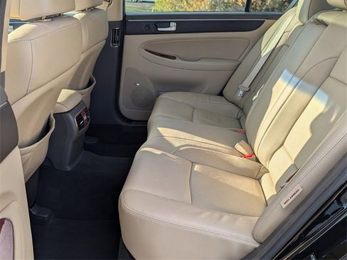 Used 2012 Hyundai Genesis 3.8 w/ Premium Pkg image 25