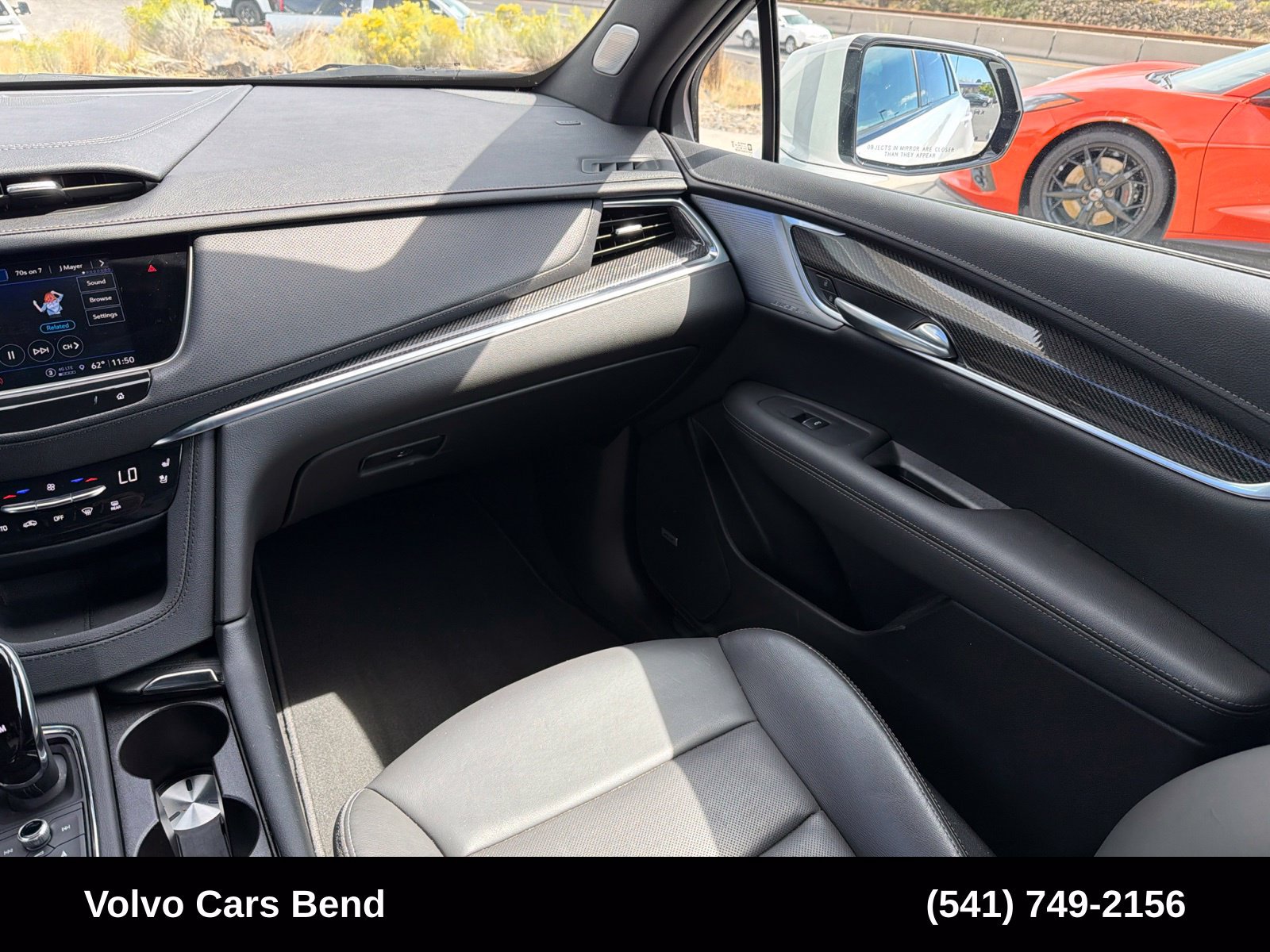 Used 2024 Cadillac XT5 Sportv w/ Technology Package AWD/4WD image 13