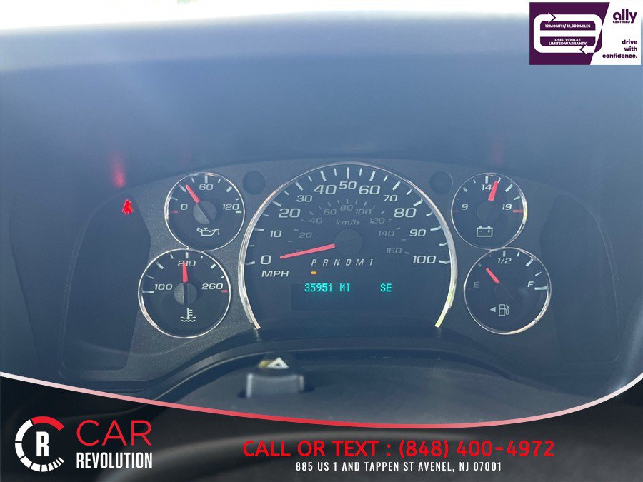 Used 2024 Chevrolet Express 3500 LT w/ LT Preferred Equipment Group RWD image 19