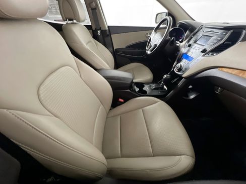 Used 2013 Hyundai Santa Fe Sport FWD image 31