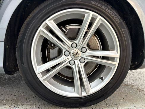 Used 2018 Volvo S90 T5 Momentum w/ Convenience Package image 35