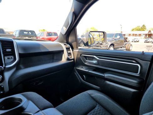 Used 2025 RAM 1500 Big Horn image 28