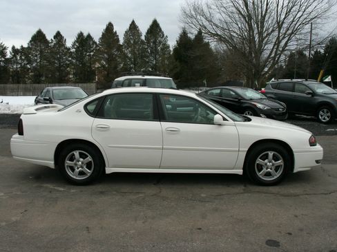 Used 2005 Chevrolet Impala LS w/ Sun And Sound Package image 11