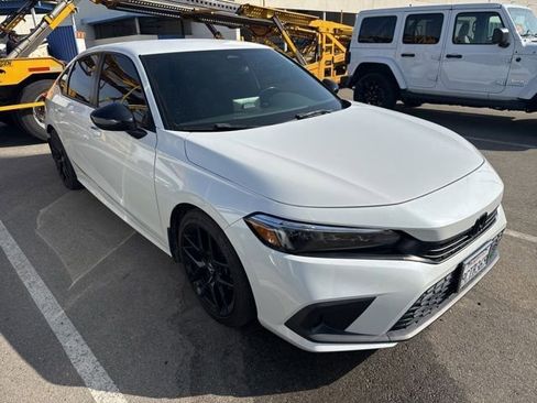 Used 2022 Honda Civic Sport image 1