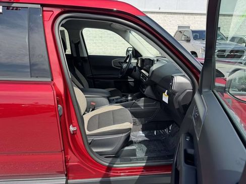 Certified 2022 Ford Bronco Sport Badlands w/ Premium Package AWD/4WD image 11