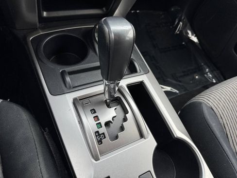 Used 2015 Toyota 4Runner SR5 AWD/4WD image 25