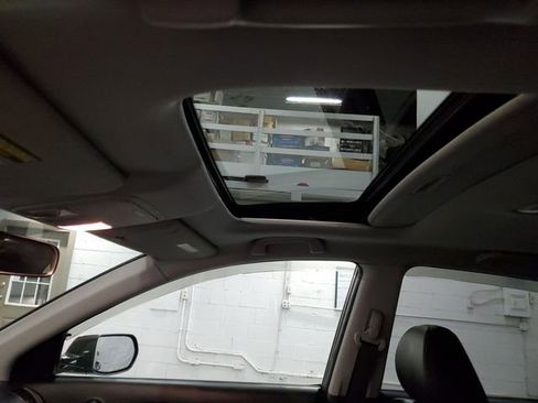 Used 2010 Honda CR-V EX-L image 22