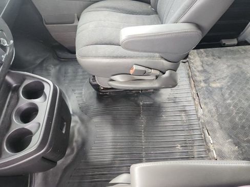 Used 2020 Chevrolet Express 2500 w/ Driver Convenience Package RWD image 16