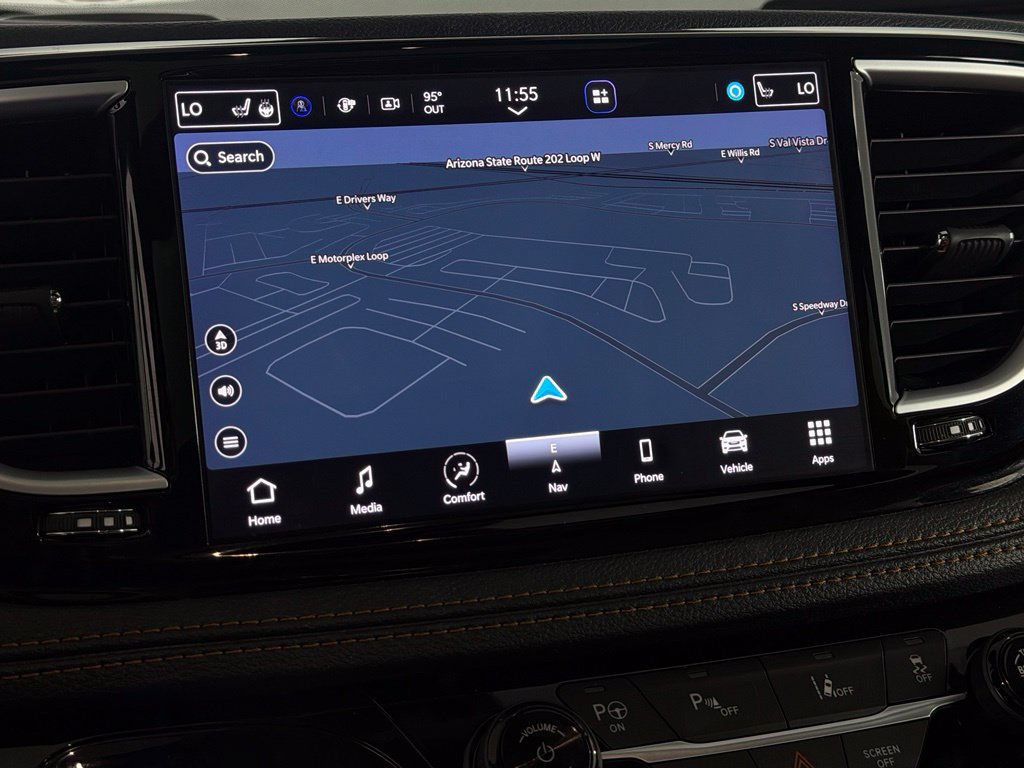 Used 2023 Chrysler Pacifica Pinnacle FWD image 20