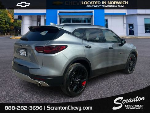 Used 2023 Chevrolet Blazer LT w/ Sound & Technology Package image 6